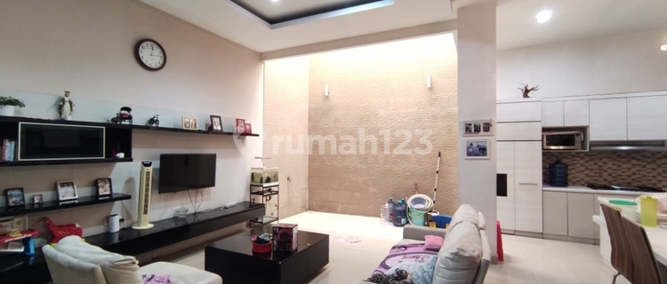 For Sale House in Citra Garden 6 West Jakarta 1