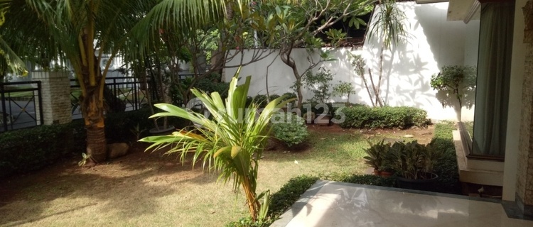 For Sale: House in Ancol Parangtritis, North Jakarta 1