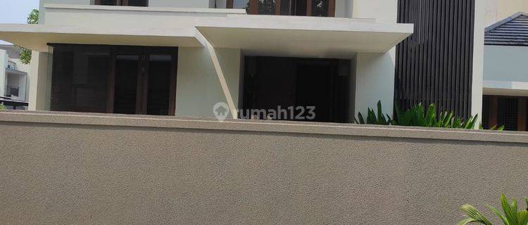 Rumah 2 Lantai Bagus Semi Furnished SHM di Puri Bintaro, Tangerang Selatan 1