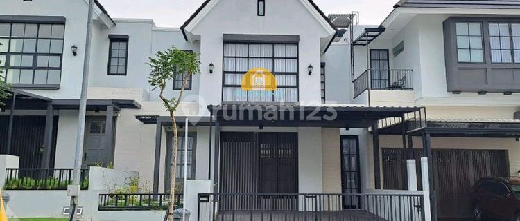 2-Story House with 4 Bedrooms in Boulevard Citragrand Housing Estate, Semarang 1