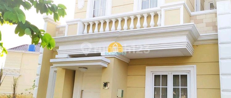 Rumah Tengah Kota di Perumahan Paramount, Manyaran Semarang 1