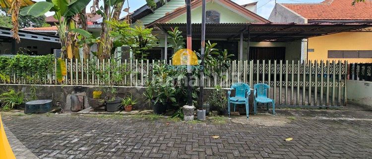 Rumah Strategis Di Jl. Krakatau Semarang 1