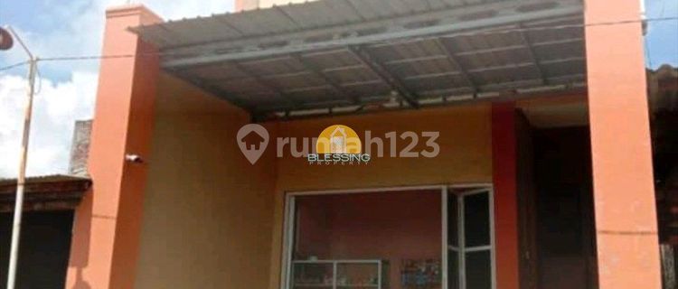 Active Girls Boarding House on Kapas Street, Genuk, Near Campus. 1