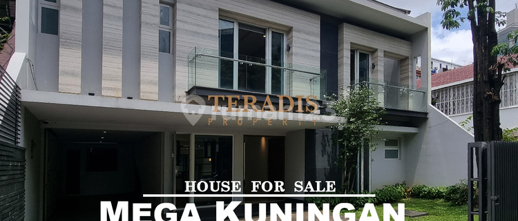 For Sale Modern House in Prime Mega Kuningan Area 1