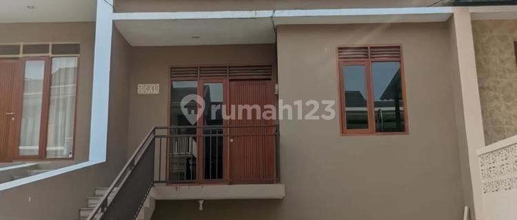 FOR SALE 2.5-STORY HOUSE IN BALI PADALARANG CITY, COMFORTABLE AND READY TO OCCUPY, STRATEGIC LOCATION 1