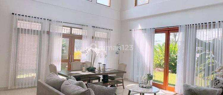 Rumah Keren 2 Lantai Minimalis Modern Semi Furnished Siap Huni di Setiabudi Regency Bandung 1