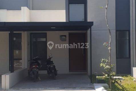 Rumah Nyaman Minimalis Siap Huni di Podomoro Park Padmagriya Bandung 1