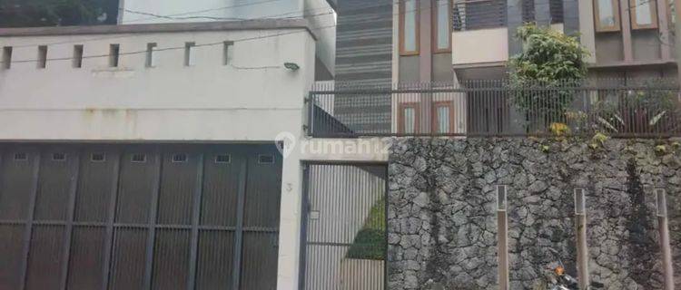 Rumah Mewah Nyaman Minimalis Lingkungan Strategis Siap Huni di Babakan Jeruk Bandung 1