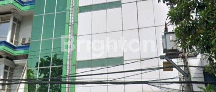 GEDUNG KOMERSIAL 5 LANTAI FASILITAS LIFT DAERAH KOMERSIAL PERAK BARAT SURABAYA 1