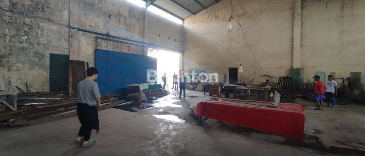 GUDANG AKSES TRONTON EX GUDANG SEMEN AREA POLEHAN MALANG KOTA 1