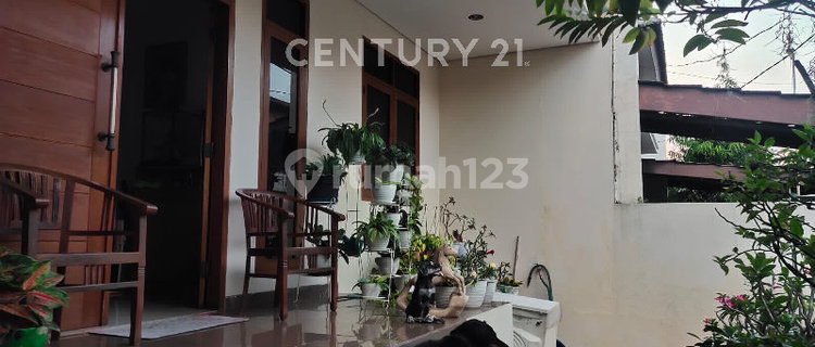 Nice House Ready to Occupy Pulomas East Jakarta 1