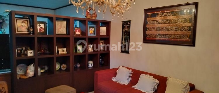 Di Jual Rumah di Pasteur, dekat griya Pasteur, RS.Hermina, sekolah Trimulya 1