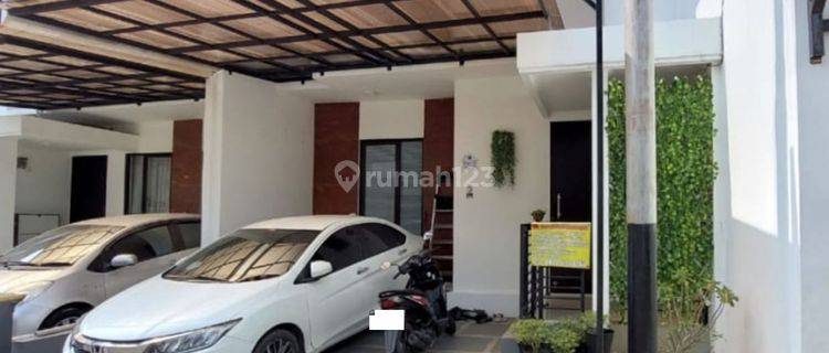 Rumah 2 Lt Hadap Utara di Jaksel dekat Stasiun Universitas Pancasila J20917 1