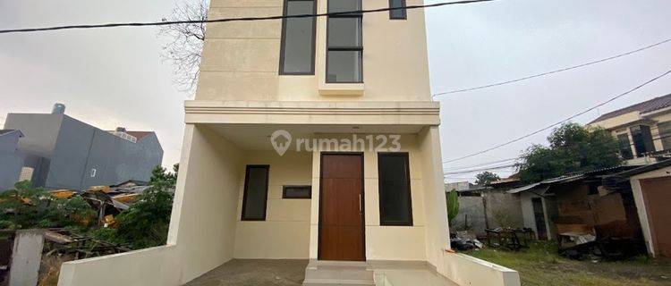 Rumah 2 Lantai 10 Menit ke Grand Mall Cimanggis Dibantu KPR J25182 1