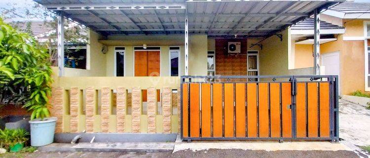 Rumah Strategis 14 Menit ke Gerbang Tol Cibadak 2 Hadap Utara J26037 1