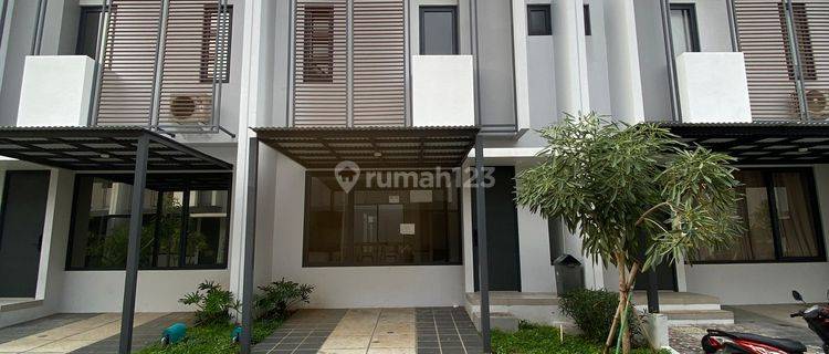 Rumah Hadap Selatan 2 Lt Dibantu KPR 10 menit ke AEON Mall BSD City Bisa Nego J24520 1