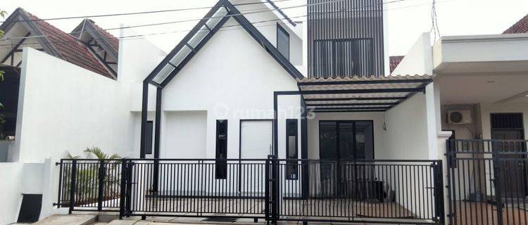 Rumah 2 Lantai Baru Furnished di Sektor 7a Gading Serpong 1