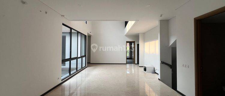 Rumah Super Mewah Di Zora Kazumi Bsd City, Ada Lift Nya 1