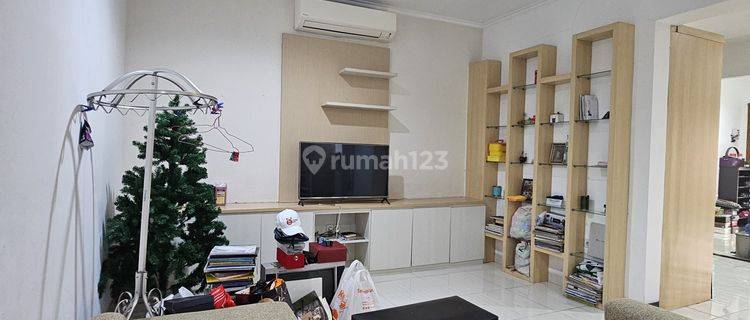 Rumah Terawat Rapih Furnished di Cluster Castilla Bsd City 1