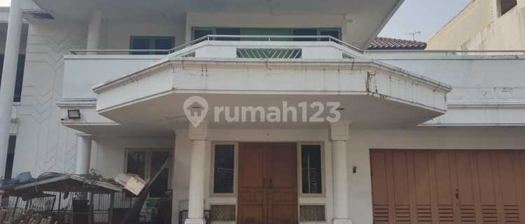 For Sale 2-Story Luxury House 1000m² 1