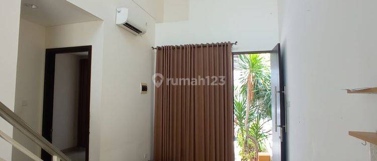 Disewakan Rumah Murah 2lantai di Cluster Shinano Jakarta Garden City Jakarta Timur Siaphuni Minimalis Modern 1