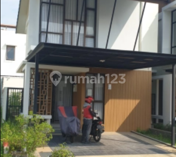 Slashing Prices Your Salary Under 15Million Definitely Approved by Bank Selling Cheap 2-Story House in Mahakam Cluster Jakarta Garden City East Jakarta Ready to Live Minimalist Modern 1