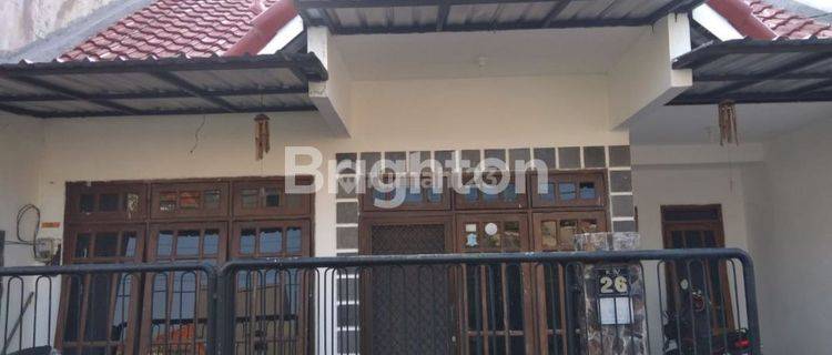 RUMAH 2 KAMAR TIDUR DEKAT KAMPUS WIDYA MANDALA DAN UNAIR, SURABAYA 1