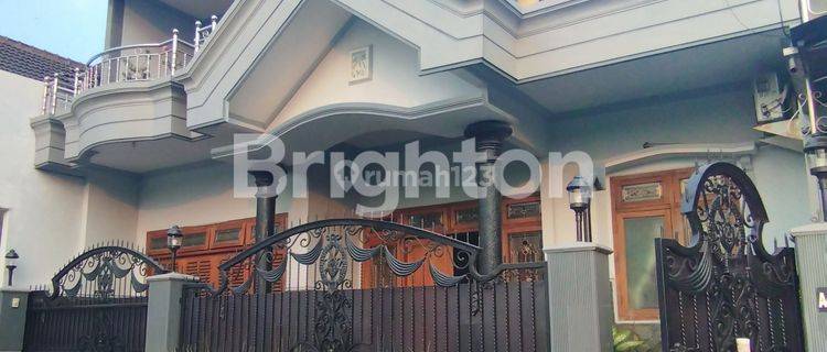 RUMAH 2 LANTAI DEKAT PEMKAB KEDIRI 1