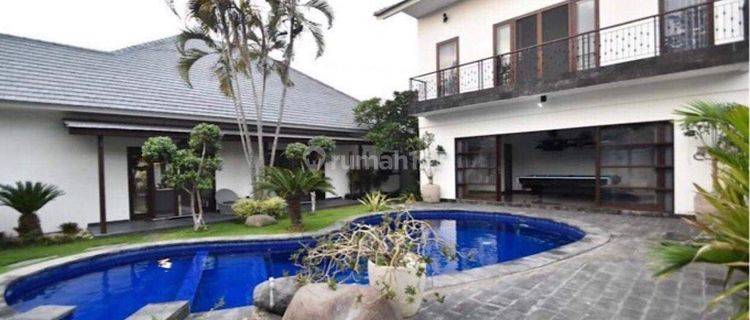 Di Jual Villa Berawa Bali 1