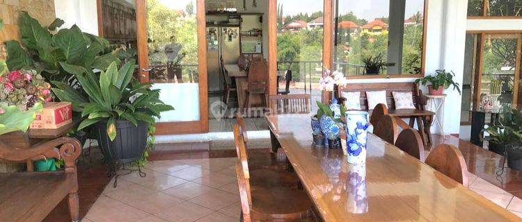 Rumah Bagus Semi Furnished di Ciumbuleuit, Bandung 1