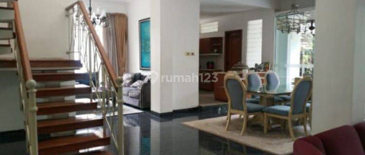 Rumah di Hegarmanah bandung asri luas full furnished  1