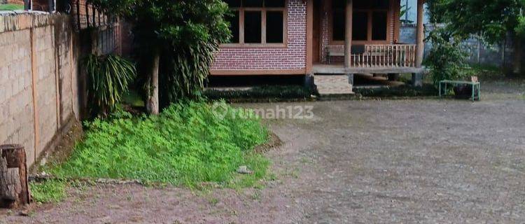 Dijual Villa Luas Ada Kolam Air Panas di Jl.Cipanas Baru dekat Hotel Harmoni dan Gedung Patriot, Tarogong Kaler, Cipanas Garut 1