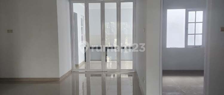 rumah kota wisata bagus 2 lantai rapih siap huni lt 136 lb 150 1