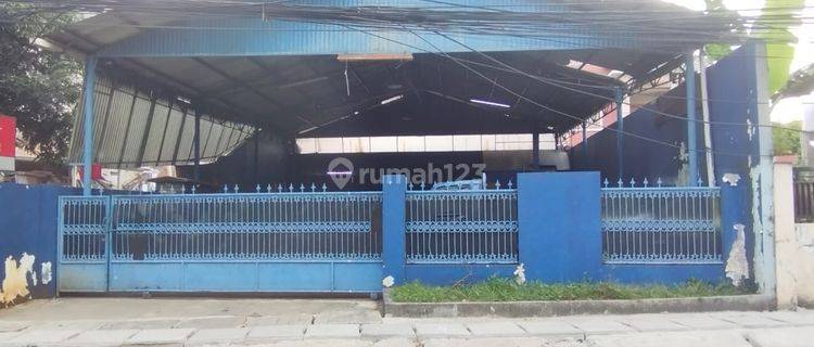 Dijual Tanah dan Gudang Lokasi Strategis di Jalan Utama Cipadu 1