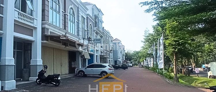 New! 3-Story Shop House with Spacious Parking Near Downtown Semarang! 1