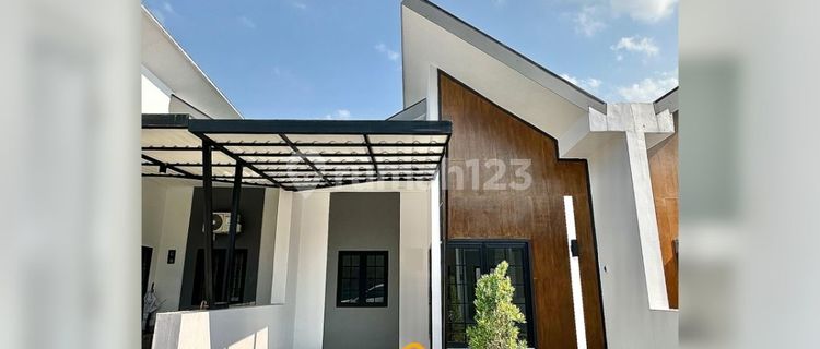 Rumah Baru Disewakan Pedurungan ! Ada Ac-kitchenset-waterheater 1