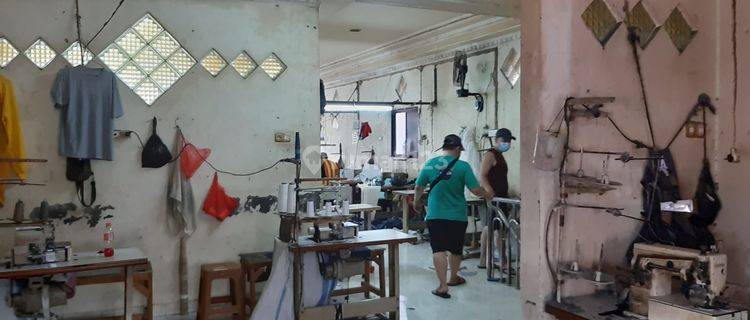 Dijual Cepat Rumah 3 Lantai Lokasi Tambora, Shm, Hdp Selatan, Luas **frely 1