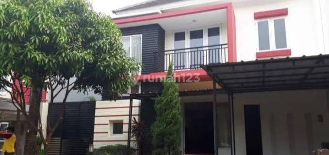 Rumah dijual  2 Lantai di Perumahan Legenda Wisata Cibubur 1