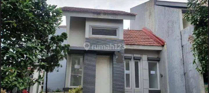 Rumah Dijual 1 lantai di Perumahan Legenda Wisata Cibubur  1