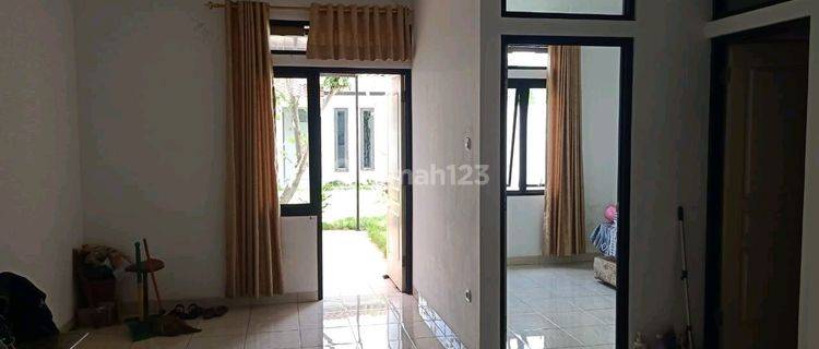Dijual Rumah Siap Huni Ga Pakai Mahal Di Perumahan Elite Sariwangi Terawat 1