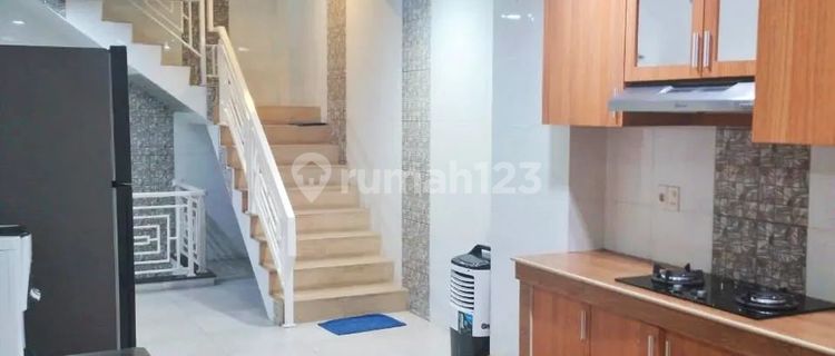 Quick Sale: Shop House in Cemara Asri Complex, Suitable for Cafe, Boarding House, etc. 1