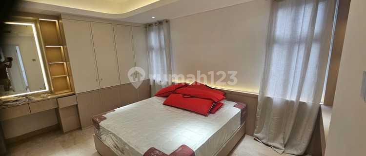 Disewakan Apartemen Podomoro LT. 19, Fully Furnished 1