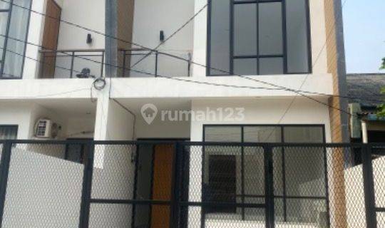 Dijual Cepat Rumah Siap Huni Koja Jakarta Utara 1