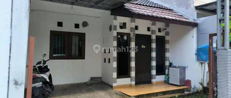 Rumah Minimalis Siap Huni di dalam Cluster Sektor 4 Bintaro Jaya 1