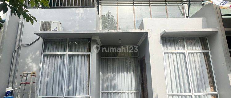 Disewakan Rumah 2 Lantai Di Tropicana Cluster D6, Bengkong 1