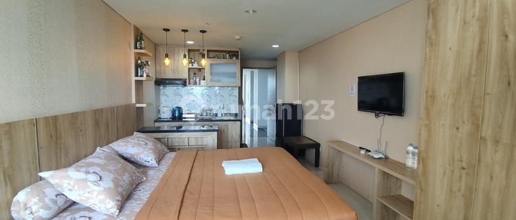 Strategic Apartment with Affordable Price in the Center of Semarang City, Beautiful View 1