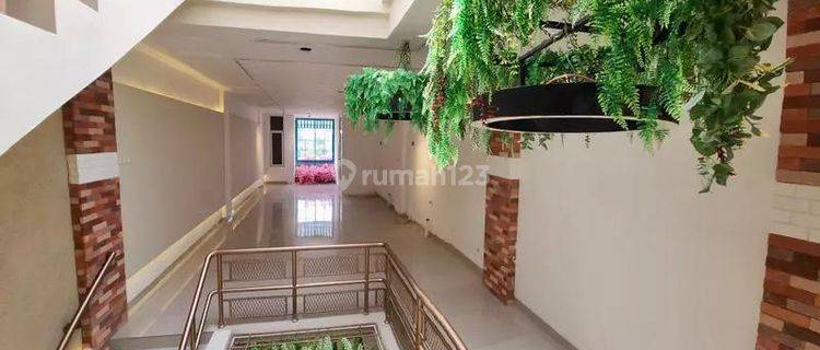 Ruko Dijual 3lantai Rapi Siap Pakai Di Sektor 9 Bintaro 1