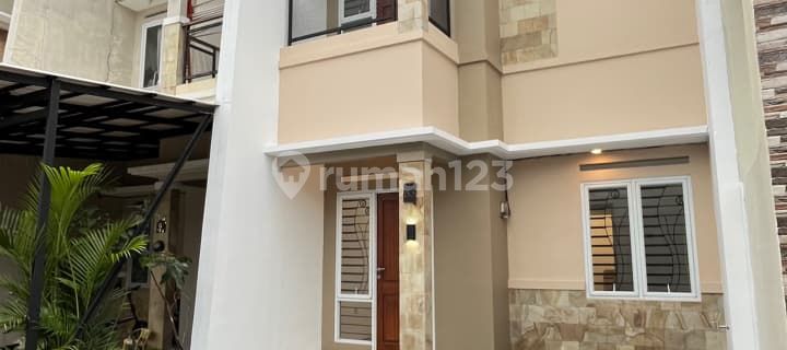 2-Story Ready-to-Live House in Pondok Benda, Pamulang, South Tangerang 1