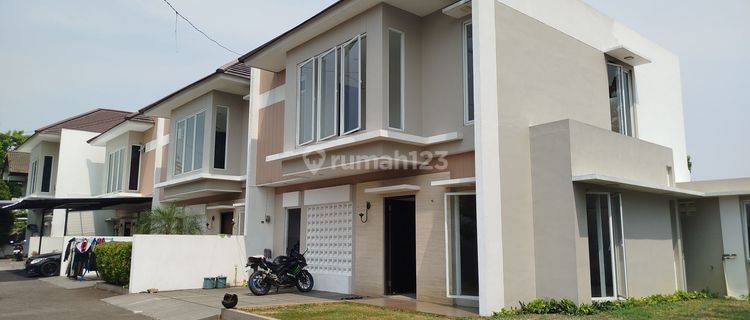 Rumah Baru 2 Lantai Siap Huni Dekat Ke Toll Pesanggrahan 1