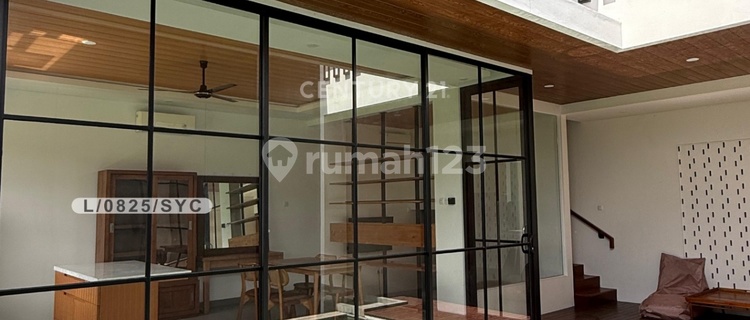 Brand New Villa 2 Floors Strategic Location In North Kuta Bali 1